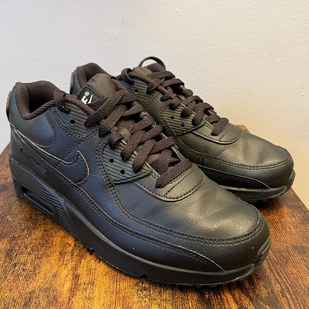 Nike Air Max Triple Black Youth Boys Size 7Y